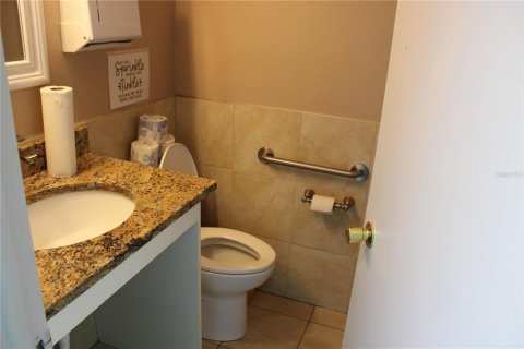 Commercial property in Holiday, Florida 222.97 sq.m. № 2239796 - photo 17