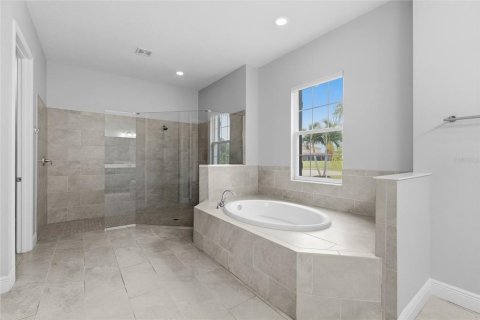 Villa ou maison à vendre à Sarasota, Floride: 4 chambres, 292.46 m2 № 2408782 - photo 27