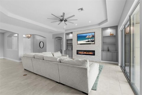 Villa ou maison à vendre à Sarasota, Floride: 4 chambres, 292.46 m2 № 2408782 - photo 18