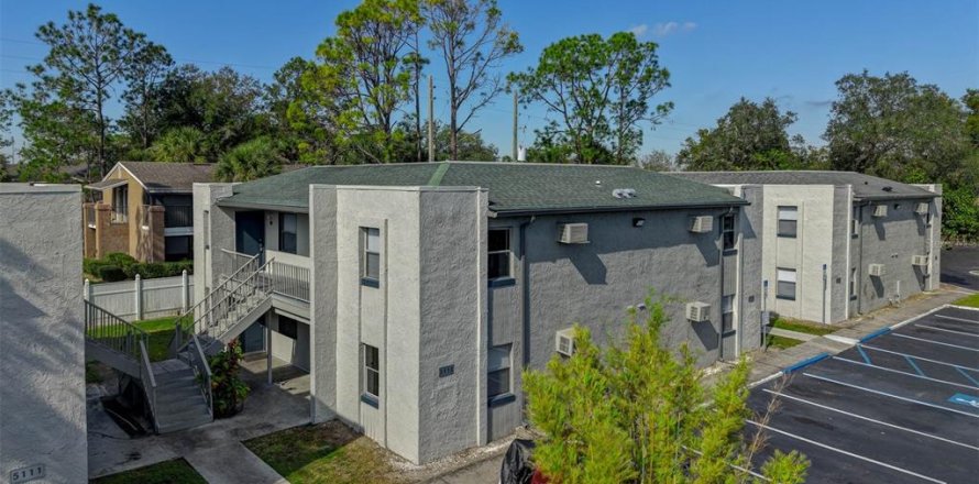 Apartment in Orlando, Florida 1 bedroom, 54.63 sq.m. № 2221057