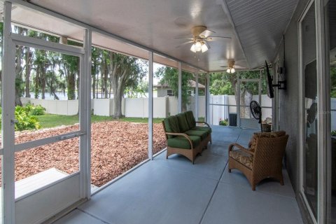 House in Lutz, Florida 3 bedrooms, 198.25 sq.m. № 2157591 - photo 25