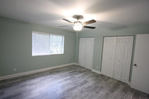 Townhouse in Wellington, Florida 3 bedrooms, 108.32 sq.m. № 1207438 - photo 1