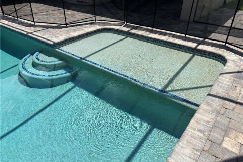 House in Bradenton, Florida 4 bedrooms, 241.08 sq.m. № 1916503 - photo 24