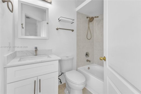 Adosado en venta en Palmetto Bay, Florida, 3 dormitorios, 127.28 m2 № 2041337 - foto 17