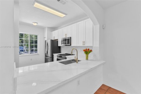 Adosado en venta en Palmetto Bay, Florida, 3 dormitorios, 127.28 m2 № 2041337 - foto 9
