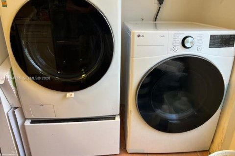 Adosado en venta en Palmetto Bay, Florida, 3 dormitorios, 127.28 m2 № 2041337 - foto 24