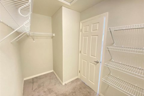 Villa ou maison à louer à Davenport, Floride: 4 chambres, 157.75 m2 № 2138509 - photo 15