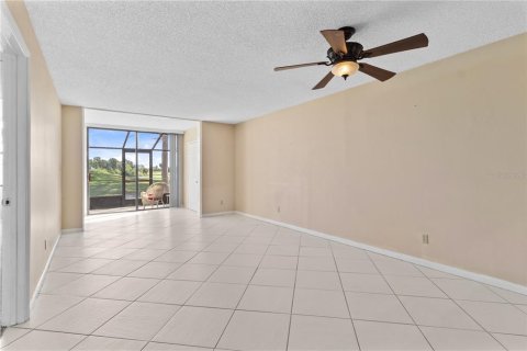 Copropriété à louer à Clearwater, Floride: 2 chambres, 103.59 m2 № 1648677 - photo 6