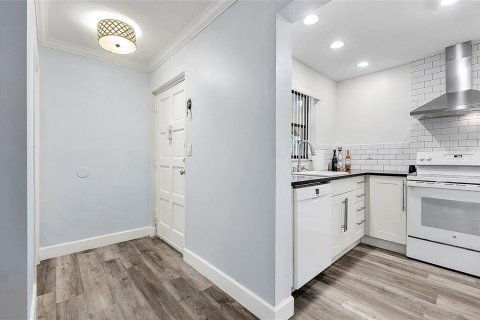 Купить кондоминиум в Плантация, Флорида 3 комнаты, 73.39м2, № 2085400 - фото 14