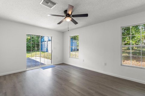 House in Inverness, Florida 3 bedrooms, 118.54 sq.m. № 1917005 - photo 30