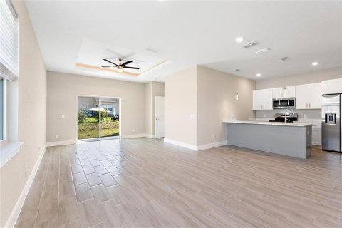 Apartamento en alquiler en Kissimmee, Florida, 3 dormitorios, 119.66 m2 № 1879488 - foto 5