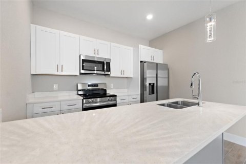 Apartamento en alquiler en Kissimmee, Florida, 3 dormitorios, 119.66 m2 № 1879488 - foto 10