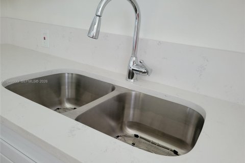 Снять в аренду кондоминиум в Бока-Ратон, Флорида 2 спальни, 78.04м2, № 2004441 - фото 13