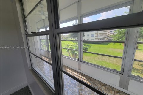 Снять в аренду кондоминиум в Бока-Ратон, Флорида 2 спальни, 78.04м2, № 2004441 - фото 21