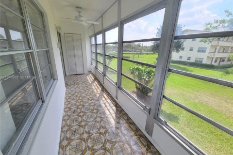 Снять в аренду кондоминиум в Бока-Ратон, Флорида 2 спальни, 78.04м2, № 2004441 - фото 25