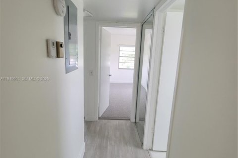 Снять в аренду кондоминиум в Бока-Ратон, Флорида 2 спальни, 78.04м2, № 2004441 - фото 16