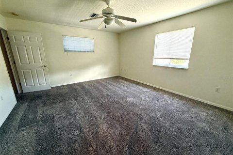 Villa ou maison à vendre à New Port Richey, Floride: 4 chambres, 187.11 m2 № 1893987 - photo 26