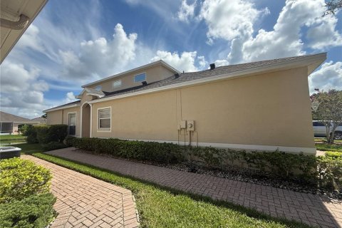 Villa ou maison à vendre à New Port Richey, Floride: 4 chambres, 187.11 m2 № 1893987 - photo 3