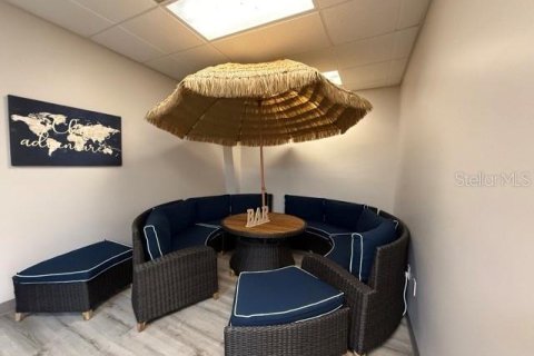 Снять в аренду коммерческую недвижимость в Окала, Флорида 232.26м2, № 1675017 - фото 8
