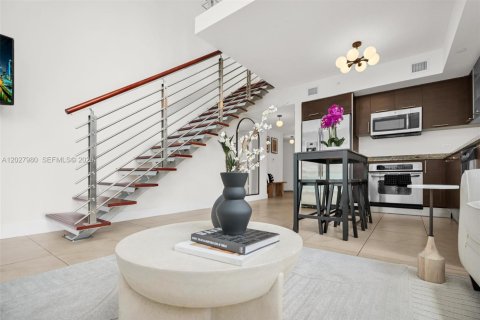 Copropriété à louer à Miami, Floride: 2 chambres, 117.71 m2 № 2154894 - photo 23