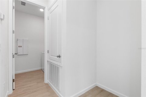 Casa en venta en Tavares, Florida, 3 dormitorios, 182.09 m2 № 1537305 - foto 13