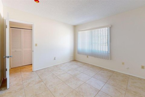 Villa ou maison à louer à Sarasota, Floride: 2 chambres, 123.75 m2 № 2308242 - photo 26