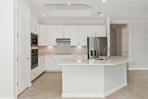 House in WELLEN PARK in Venice, Florida 2 bedrooms, 208.66 sq.m. № 1563636 - photo 8