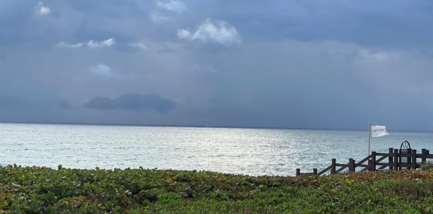 Condo in Riviera Beach, Florida, 2 bedrooms № 1159776