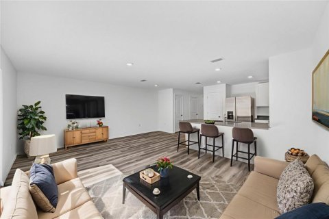 Townhouse in Ruskin, Florida 3 bedrooms, 136.01 sq.m. № 2393439 - photo 6