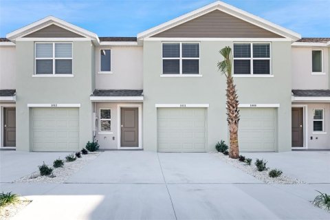Townhouse in Ruskin, Florida 3 bedrooms, 136.01 sq.m. № 2393439