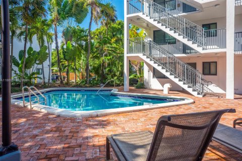 Снять в аренду кондоминиум в Майами, Флорида 1 спальня, 53.33м2, № 1977783 - фото 19