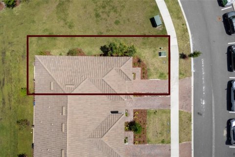 Adosado en venta en Kissimmee, Florida, 3 dormitorios, 144 m2 № 2216222 - foto 2