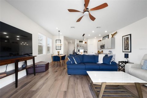 Adosado en venta en Kissimmee, Florida, 3 dormitorios, 144 m2 № 2216222 - foto 19