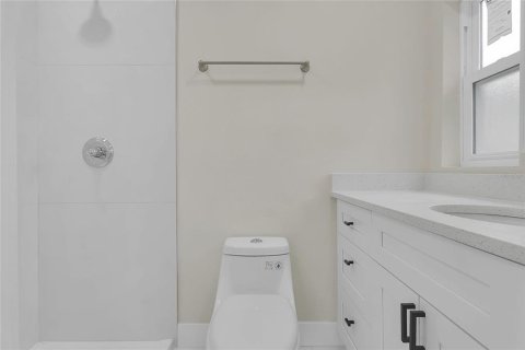 Купить коммерческую недвижимость в Винтер-Парк, Флорида 5 спален, 229.65м2, № 2135449 - фото 8