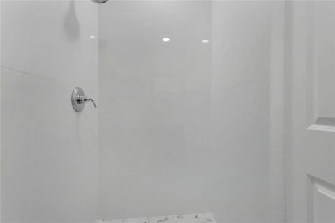 Купить коммерческую недвижимость в Винтер-Парк, Флорида 5 спален, 229.65м2, № 2135449 - фото 25
