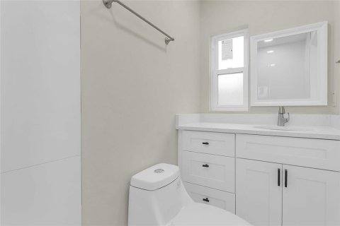 Купить коммерческую недвижимость в Винтер-Парк, Флорида 5 спален, 229.65м2, № 2135449 - фото 9