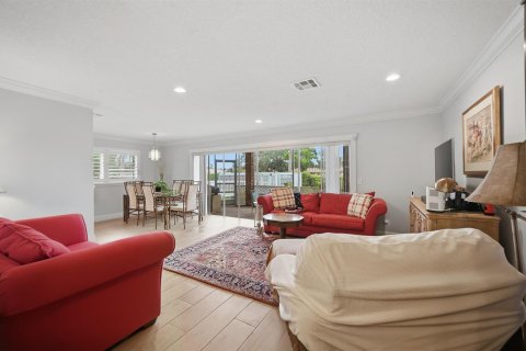 Condo in Atlantis, Florida, 2 bedrooms  № 2146745 - photo 9