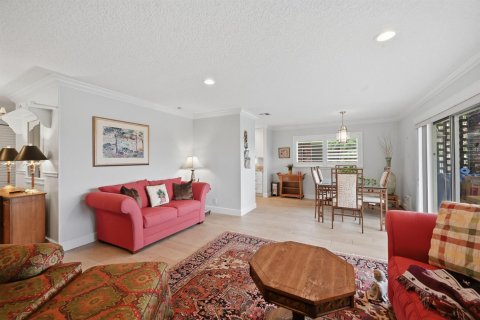 Condo in Atlantis, Florida, 2 bedrooms  № 2146745 - photo 11
