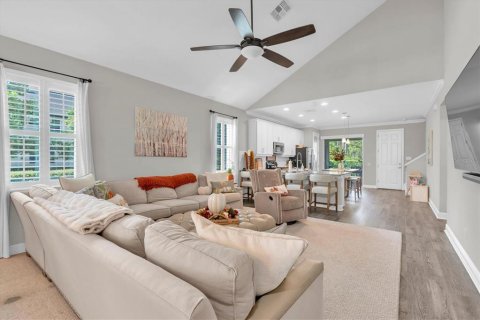 Villa ou maison à vendre à Odessa, Floride: 3 chambres, 198.9 m2 № 2400062 - photo 14