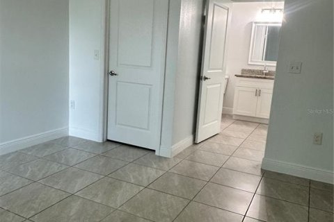 Appartement à louer à Kissimmee, Floride: 3 chambres, 122.17 m2 № 1826545 - photo 16