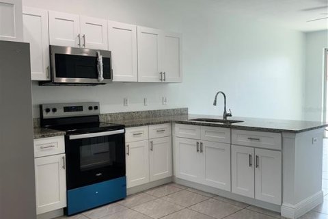 Appartement à louer à Kissimmee, Floride: 3 chambres, 122.17 m2 № 1826545 - photo 10