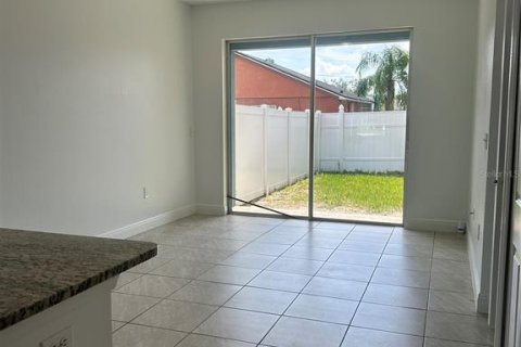 Appartement à louer à Kissimmee, Floride: 3 chambres, 122.17 m2 № 1826545 - photo 12