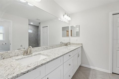 Купить виллу или дом в Саммерфилд, Флорида 7 комнат, 165.09м2, № 1528117 - фото 16
