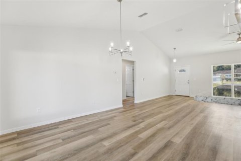 Купить виллу или дом в Саммерфилд, Флорида 7 комнат, 165.09м2, № 1528117 - фото 21