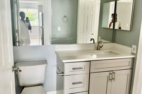 Copropriété à louer à Vero Beach, Floride: 1 chambre, 75.72 m2 № 2146108 - photo 5