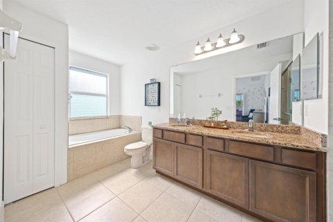 Casa en venta en Clermont, Florida, 4 dormitorios, 286.42 m2 № 2146842 - foto 23
