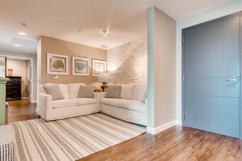 Copropriété à vendre à North Miami Beach, Floride: 3 chambres, 200.48 m2 № 1860417 - photo 12