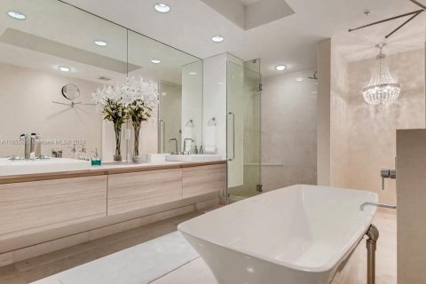 Copropriété à vendre à North Miami Beach, Floride: 3 chambres, 200.48 m2 № 1860417 - photo 15