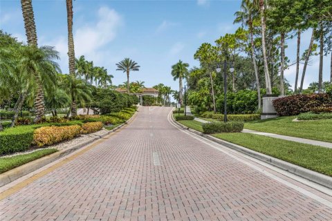 Villa ou maison à louer à Boca Raton, Floride: 5 chambres, 311.04 m2 № 1945874 - photo 3