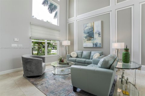 Villa ou maison à louer à Boca Raton, Floride: 5 chambres, 311.04 m2 № 1945874 - photo 9